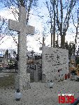 Wyszogr�d, ul. Niepodleg�o�ci, mogi�a zbiorowa (fot. T. Karolak).