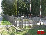 Zabor�w, kwatera wojenna. Stan z dn. 31. 08. 2011 r. (fot. Tomasz Karolak).