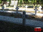 Zabor�w, kwatera wojenna. Stan z dn. 31. 08. 2011 r. (fot. Tomasz Karolak).