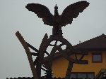 Stare Babice, ul. Warszawska, Pomnik Obro�c�w Ziemi Babickiej. Stan z dn. 24. 12. 2011 r. (fot. Szymon Zyga).