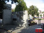 ��czyca, Plac Tadeusza Ko�ciuszki, Pomnik Bohater�w Bitwy nad Bzur�. Stan z dn. 23. 09. 2011 r. (fot. Tomasz Karolak).