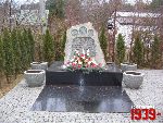 �omianki, ul. Partyzant�w, pomnik. Stan z dn. 04. 12. 2011 r. (fot. Tomasz Karolak).