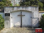 Warszawa, ul. M�ynarska, tablica pami�tkowa (2). Stan z dn. 13 wrze�nia 2016 r. (fot. Tomasz Karolak).
